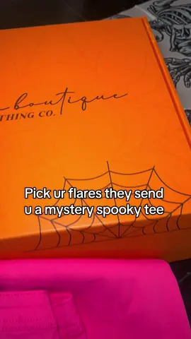 @Willow Boutique  spooky bundle grab them up so u can wear it all October long ! #willowboutique #fyp #spookyseason #falldealsforyou #fallfashion 