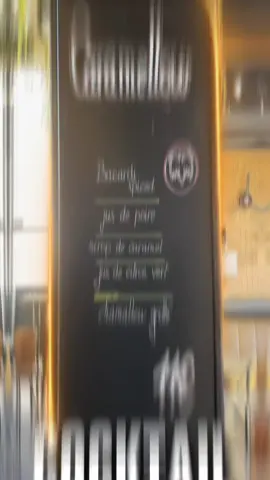 Coktail du mois d'Octobre  Le Caramellow Bacardi Spiced, Jus de poire, Sirop de caramel, Sour et Chamallow grillé @Quentin.fx 