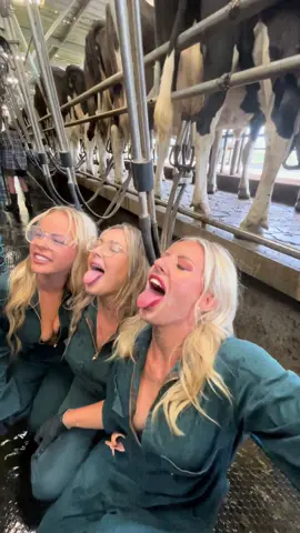 We love milkshakes @Chelsea Terese @Layla Kelly 