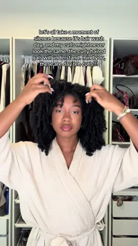 this is a national tragedy 😭 #curlyhair #curls #natashascloset 