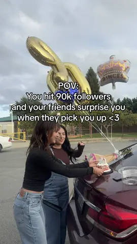 Thank you again @Eva Rocha @Jennifer  And yes I made Jennifer hug me sorry not sorry my unaffectionate friend 