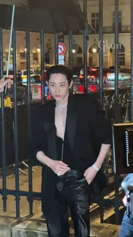 #LeeSoohyuk arrived at the Messika event tonight in Paris #fashionweek #paris #messika 