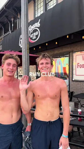 Live love run club ❤️  #crimsonstride #runclub #tuscaloosa #theuniversityofalabama #runclubalabama 