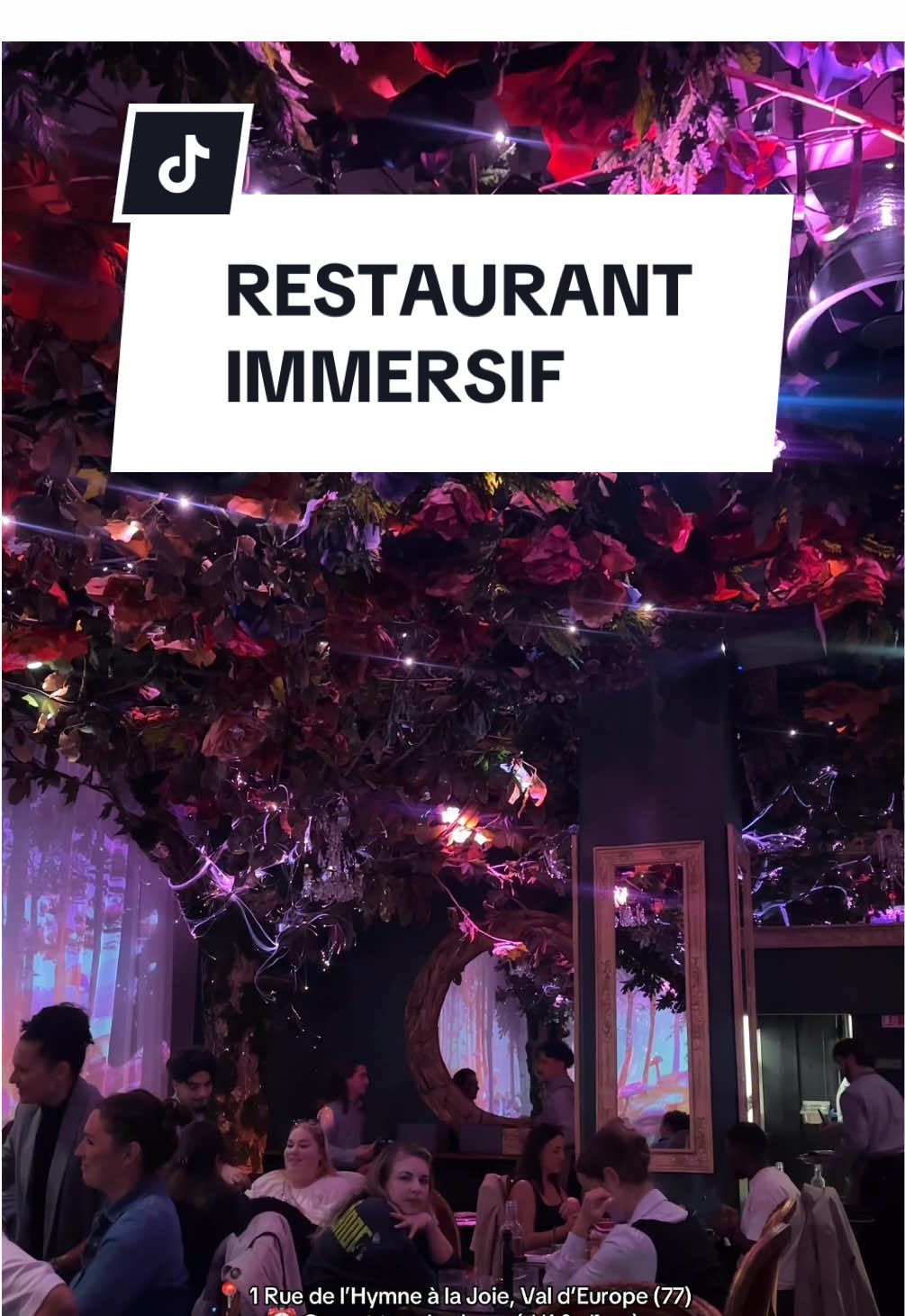 Ici, on déguste des plats thématisés autour de la nature 🌿, saupoudrés d’un peu de magie… 🌌 Ambiance féérique garantie grâce au vidéo-mapping et aux jeux de sons et lumières ✨ - - - - - - - @Restaurants Immersifs Ephemera  #Wonderwoods #Ephemera #RestaurantImmersif #FoodieParis #SortirÀParis   