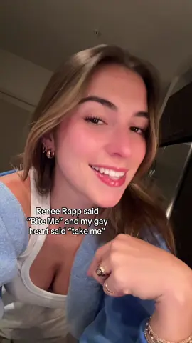 Take me straight to the concert. #wlw #reneerapp #relatable #fyp #trendingvideo 