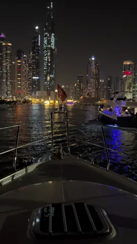 #money #viral #dubai #fyp #vibes 