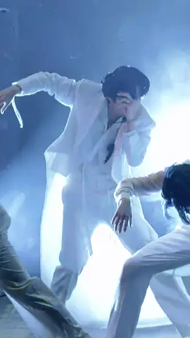 Black Swan 🖤✨  #taehyung #v #foryoupage #btsarmy #viral 