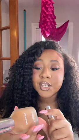 Haus Labs has the perfect foundation/concealer for oily skin #hauslabsfoundation #hauslabsconcealer #hauslabs 
