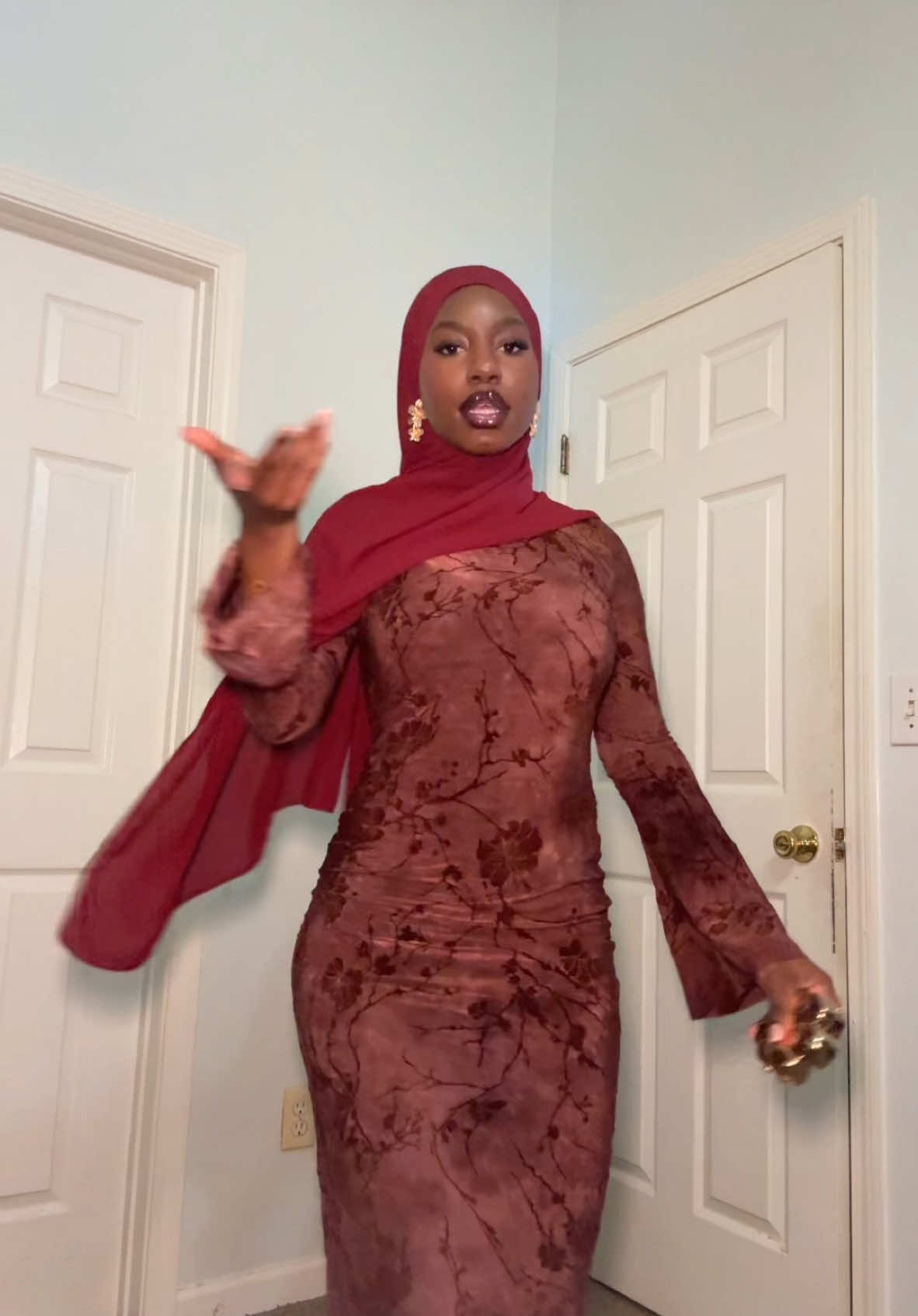 +1💐 #fyp #pourtoi #malitiktok🇲🇱 #birthdaygirl #hijabi 