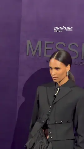 @Cindy Bruna au défilé @Messika 💎 #parisfashionweek #TikTokFashion #pfw #messika #cindybruna 