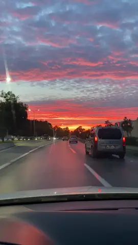 Coucher de soleil Alger🌇#الشعب_الصيني_ماله_حل😂😂 #fypシ゚ #pourtoi #fypシ゚viral #fyppppppppppppppppppppppp 