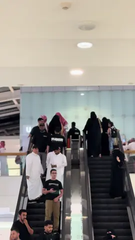 لبئ العجيز والله 🥹🤣 فجاة اليوم طق وحركات #ردسي #الشعب_الصيني_ماله_حل😂😂 #fyppppppppppppppppppppppp #مالي_خلق_احط_هاشتاقات #اكسبلور 