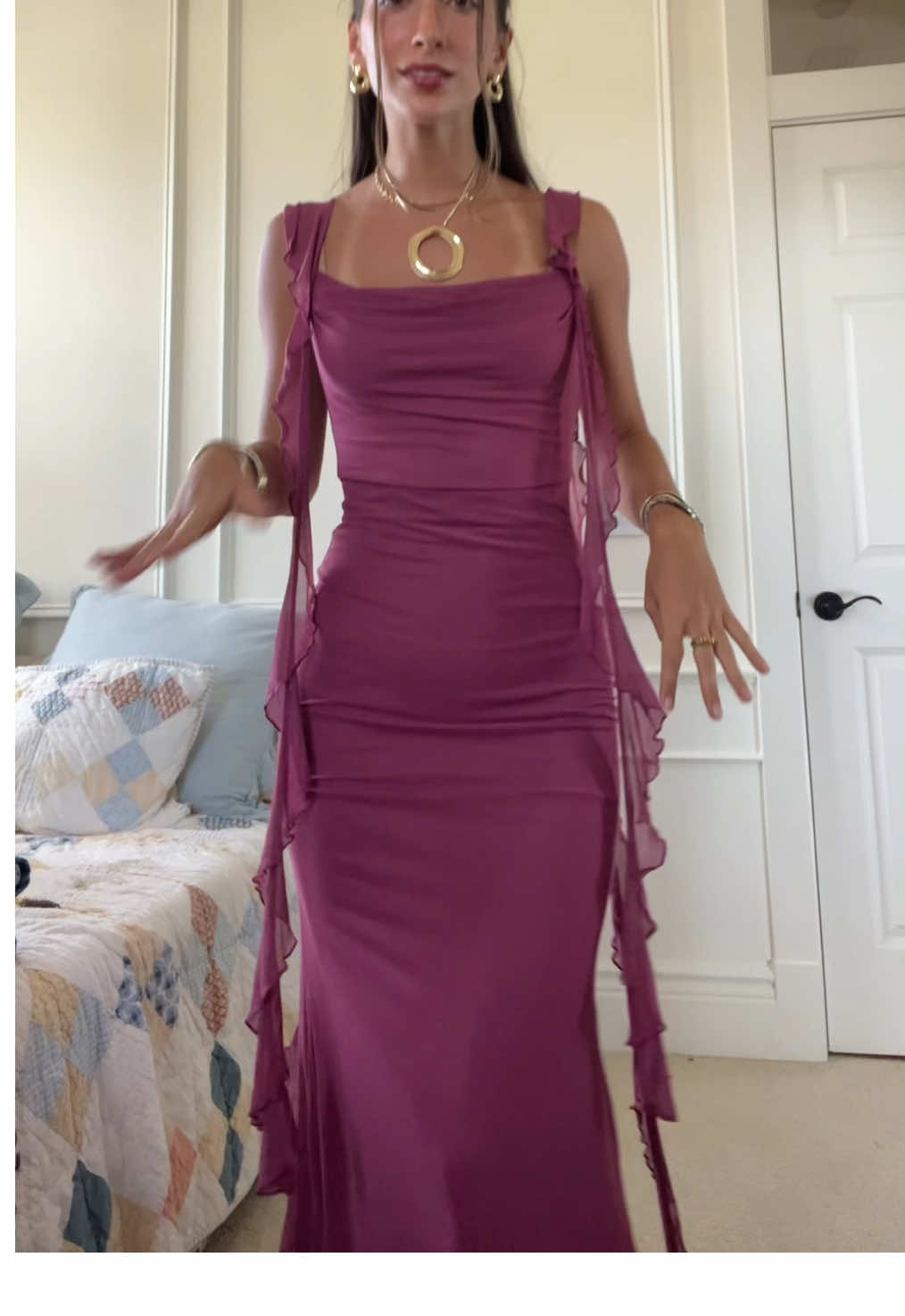 NOW THIS DRESS💅🏼💅🏼💅🏼
