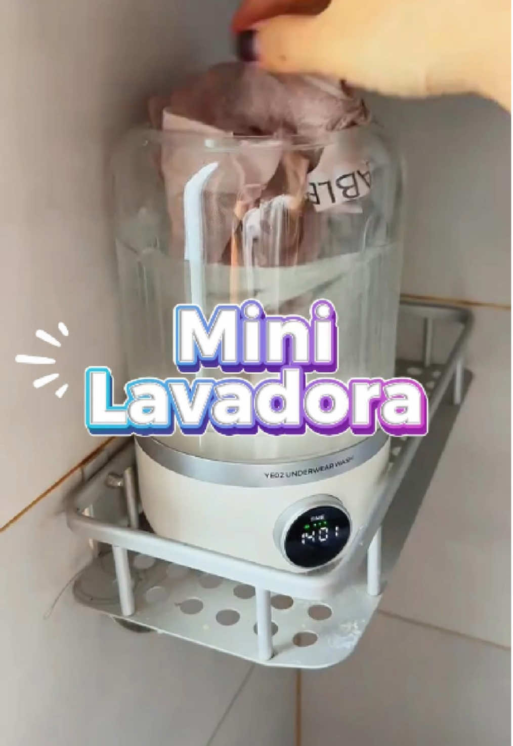 ✨ ¡Lava fácil donde quieras! 🧼 Mini lavadora portátil recargable con motor potente, ideal para prendas pequeñas como ropa interior o manteles. ¡Practicidad en tus manos! 💲 Precio: $16.99 🔢 Código: HP908 📍 Locales: Quito, Latacunga, Ambato, Loja o WhatsApp 0996040257 👇 ¿Qué lavarías primero? #MiniLavadora #PortátilRecargable #LimpiezaFácil #HogarPráctico #EstiloVida