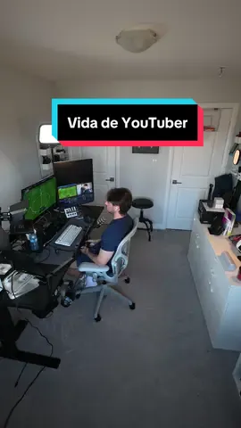 Gostaram da minha rotina aqui no Canadá? Deu vontade de conhecer mais sobre o país? Aproveitem a semana Bora Fechar, da Decolar, com promoções imperdíveis e tempo limitado: só vai até 4 de outubro. Então não deixe pra depois, os cupons também são limitados! Voo com até 40% de desconto, hotel com até 60%, é muita coisa boa!  Já entra no site e aplicativo da Decolar e aproveite. Quem sabe vc nao vem me visitar! #publi