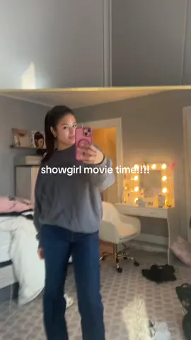 can’t wait to see things i’ve never seen before! (and maybe probably cry) #taylorswift #taylornation #thelifeofashowgirl #tloasg #fyp 