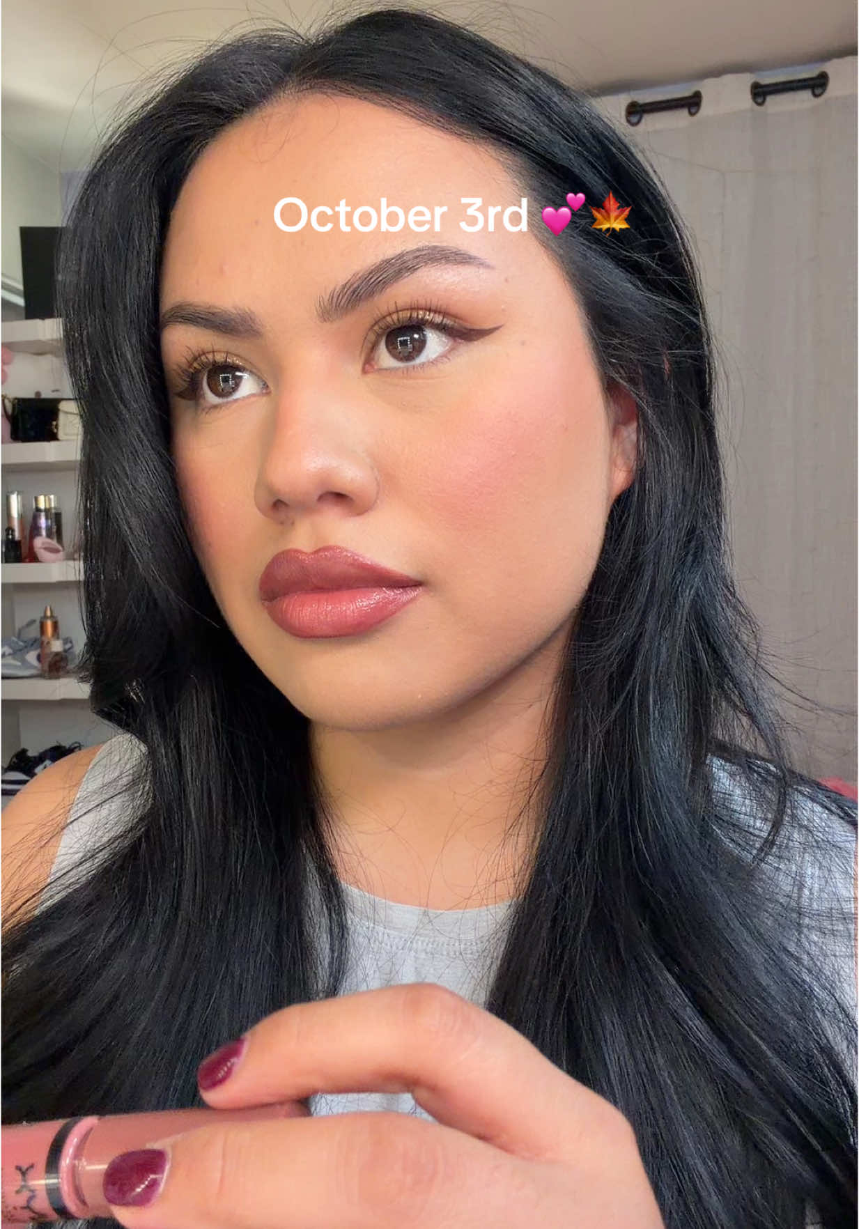 On October 3rd🍂 #october3rd #octobermood #lissbethguerrero 