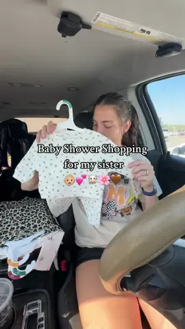 What’s some of your “must have” baby items? I’ll be putting together a postpartum basket for her after baby girl is here 🥹💕 #momlife #motherhood #toddlermom #auntie #babyshower 