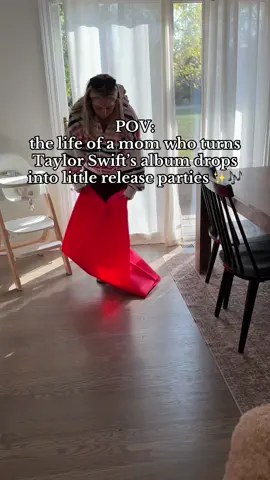 The kids were so excited for Taylor’s new album 🪩 so we rolled out the red carpet at home and had a little party for the life of a showgirl. These are the moments I’ll always remember and I hope they do too 💕   #taylorswift #momof4 