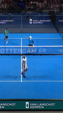 Best point of the game?! 🫨 #PremierPadel #DecathlonPremierPadelRotterdamP1 