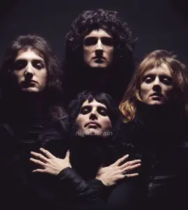 Ts better go viral , I spent an hour on this , rip. #fyp #viral #superdueprcooledit #marchoftheblackqueen #queenband 