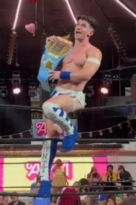 Feeling like a magnet baby 🧲 @allianceforallwrestling #huntergallagher 