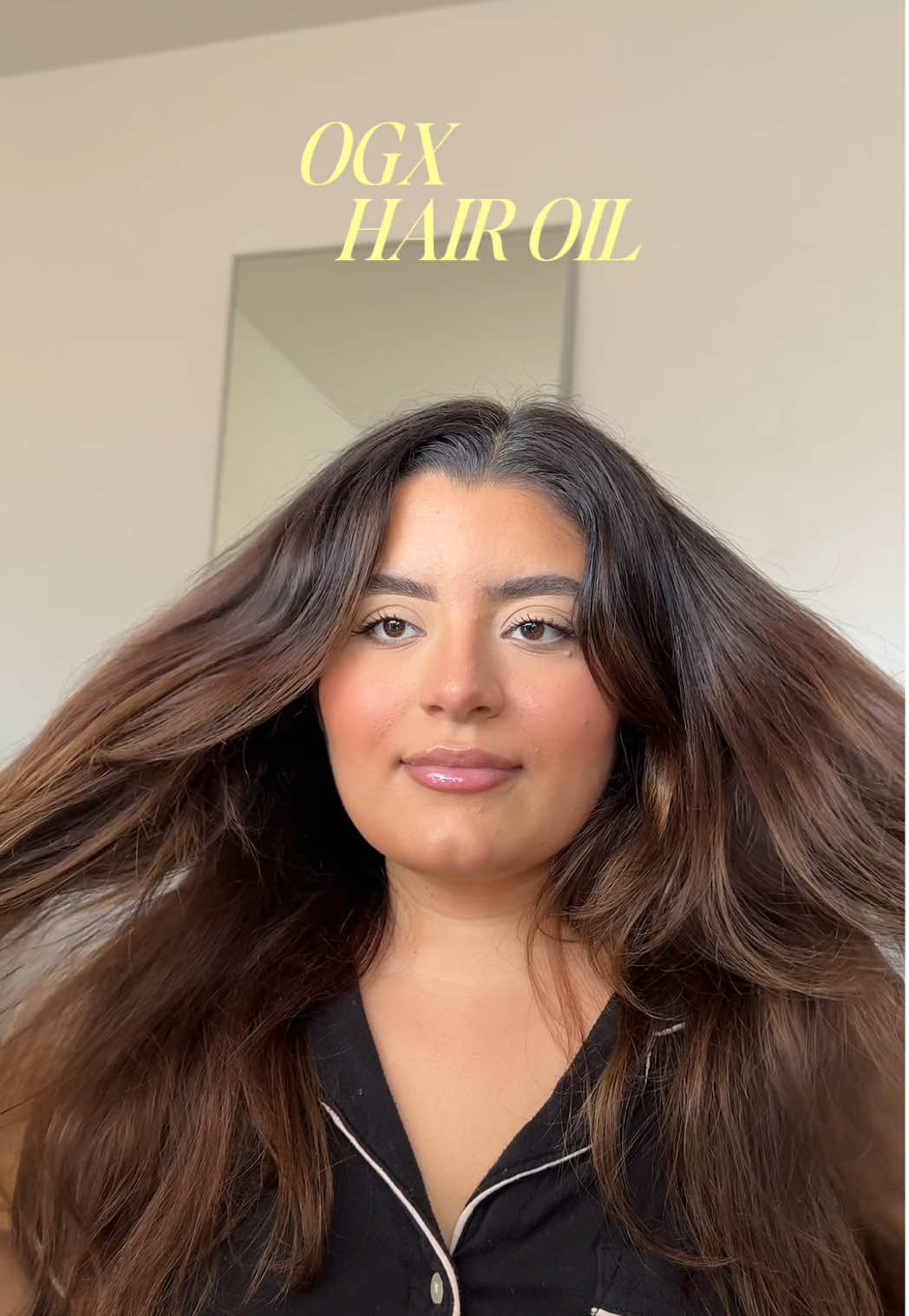perfect for when your hair is pretty frizzy like mines 💗 @OGX Beauty #ogx #ogxhairoilhack #gifted 