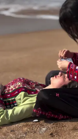 #فوریو_پاشم_بیام_جرت_بدم 