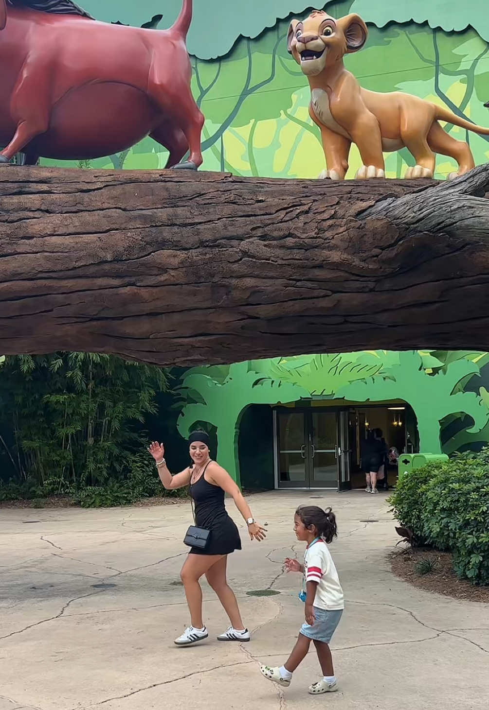 Visiting Disney’s Art of Animation Resort with my mini 🦁 #disneyresorts #artofanimation #mickeymouse #lionking #disneyworld 
