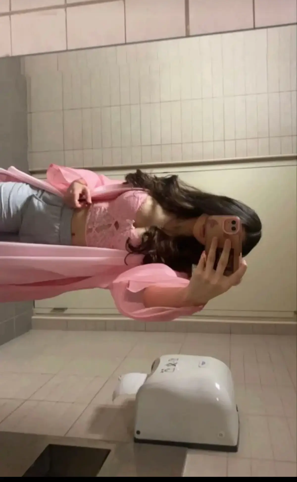 يا لبيه يا انا🫦🥺+الصوره قديمه#fyp #foryoupage #بنات #سعوديه 