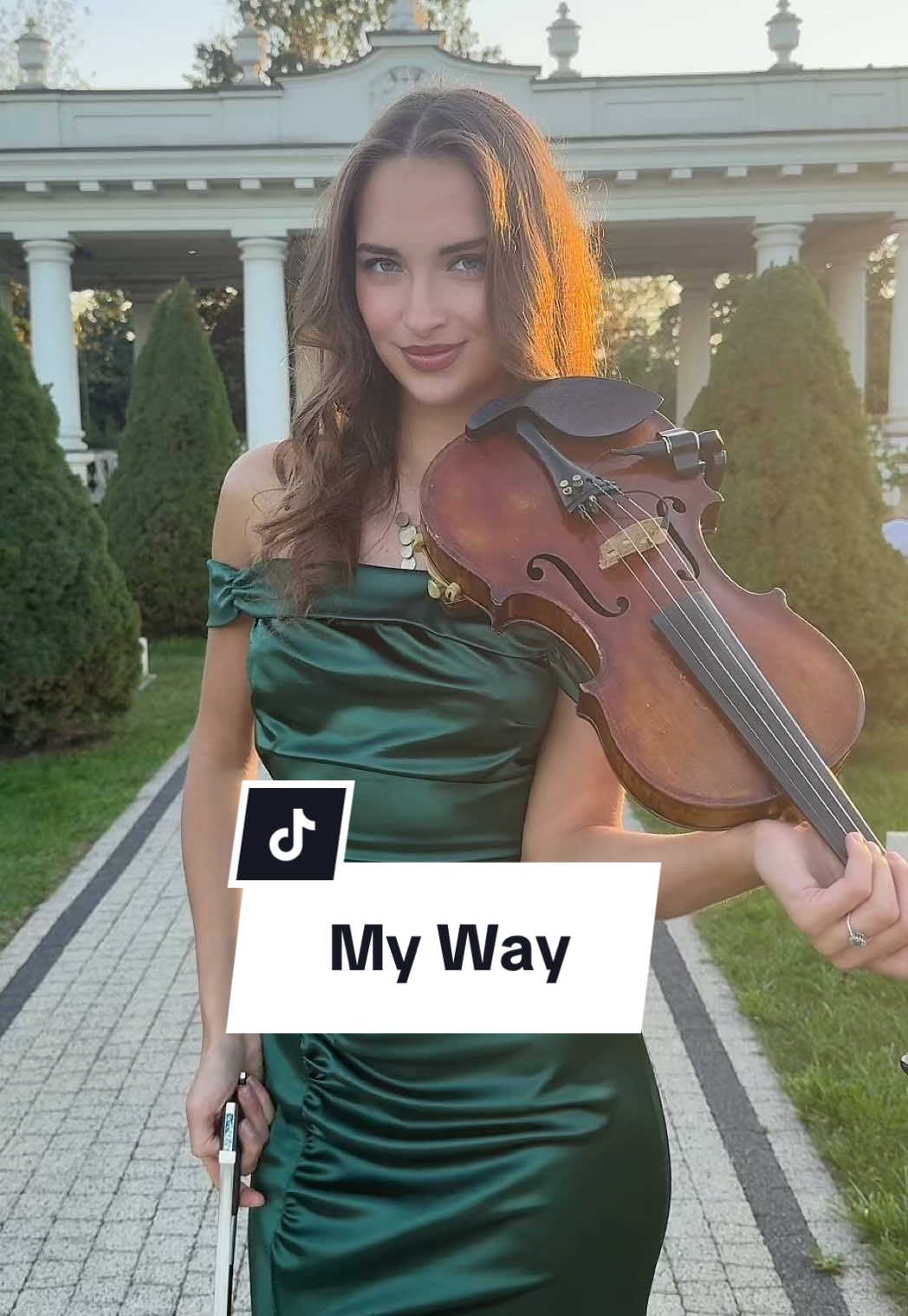 Ups I did it again… The most popular and beautiful wedding song during this season🤍🎻 ,,My way” ~ Frank Sinatra #violin #franksinatra #elvispresley #wedding #myway 