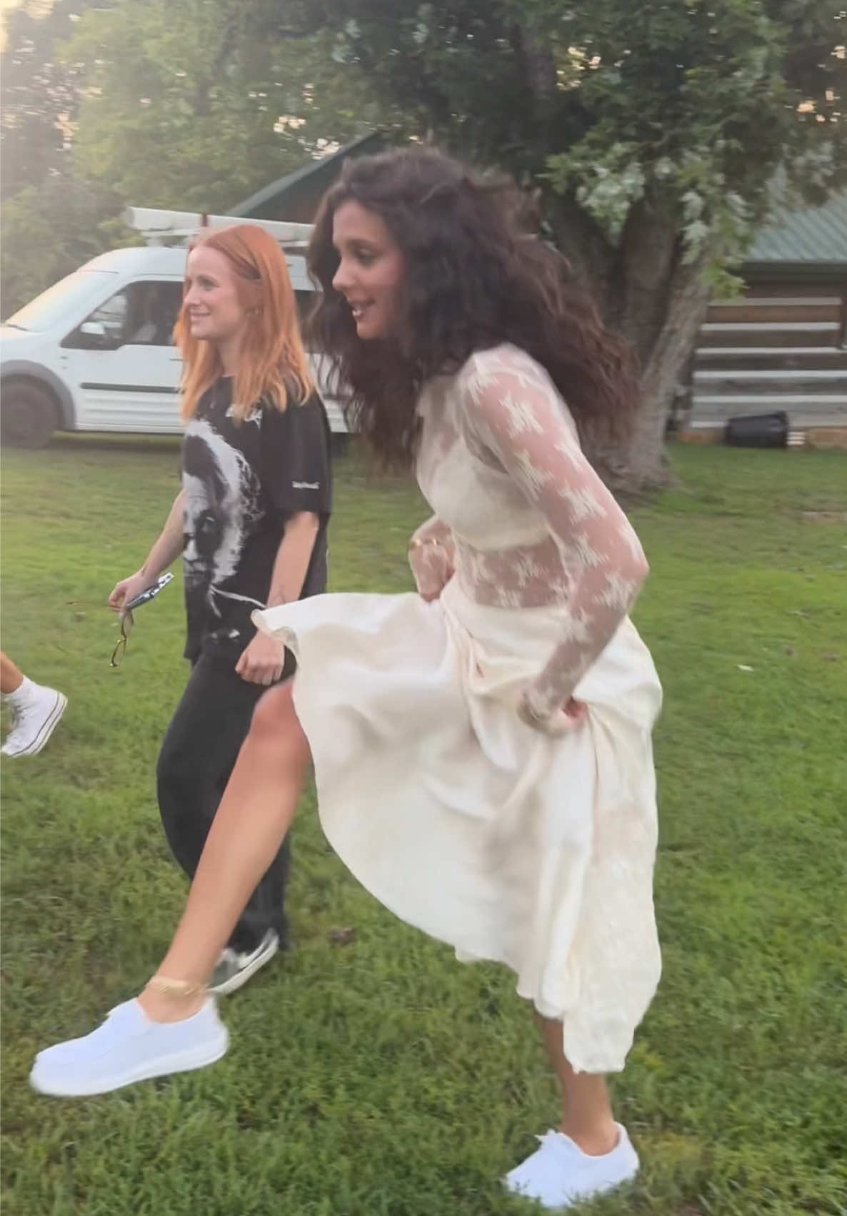 Doing my pretty girl walk #alltheprettygirlswalklikethis #bts #musicvideoshoot 