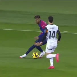 Yamal se lesionou dnv cara KKKKK #lamineyamal #fcbarcelona #meme #foryoupage #fyp 