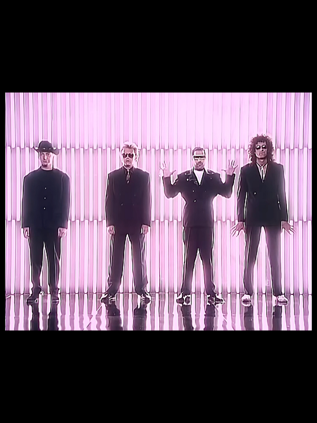 60 Second Throwback August 1989 Queen Invisible Man Album: The Miracle 