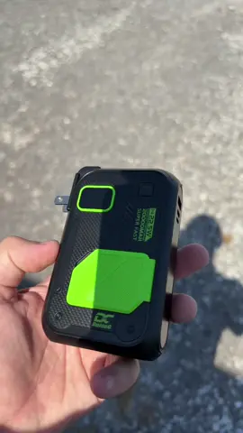 Check out this awesome portable charger that’s available in the Tiktok shop! #Tech #gadet #phonecharger #fastcharger #technology 