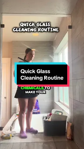 #creatorsearchinsights Easy Shower Glass Cleaning Tips. #GlassCleaning #StreakFreeShine #CleaningTipsAndTricks #ProfessionalCleaner     