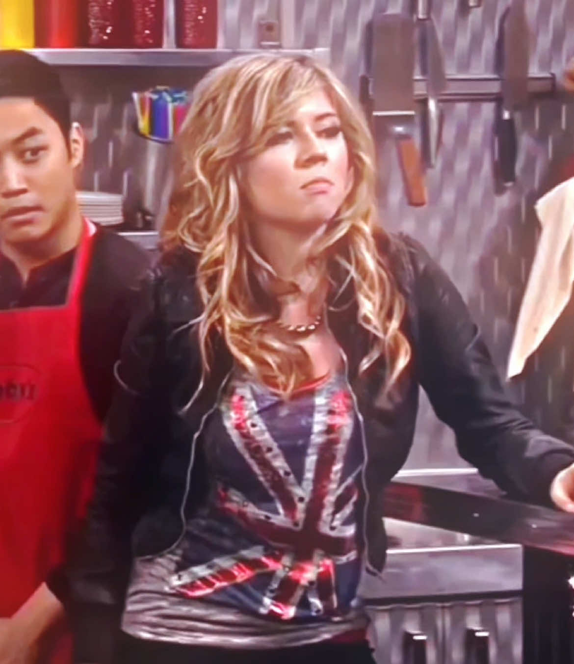 This song is giving me flashbacks || #sampuckettedit #jennettemccurdyedit #icarlyedit #fyp #viral 