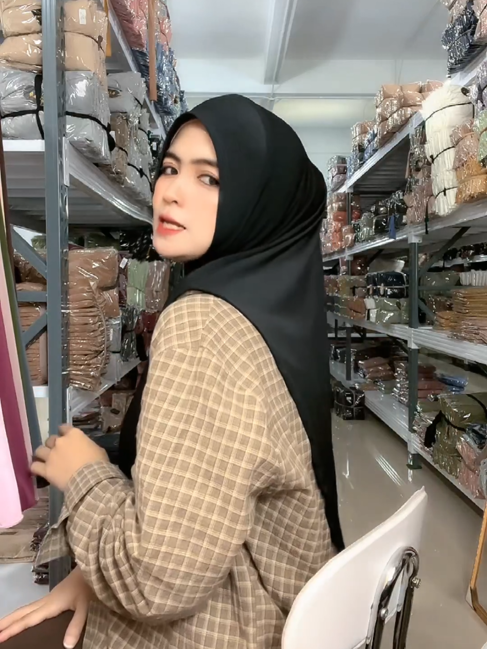 rekomendasi hijab ngantor, olah raga & daily #bergoovalmini #dailyhijab #fyp #hijabers #hijabootd 