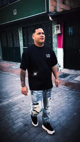 Cuando un león tiene hambre 