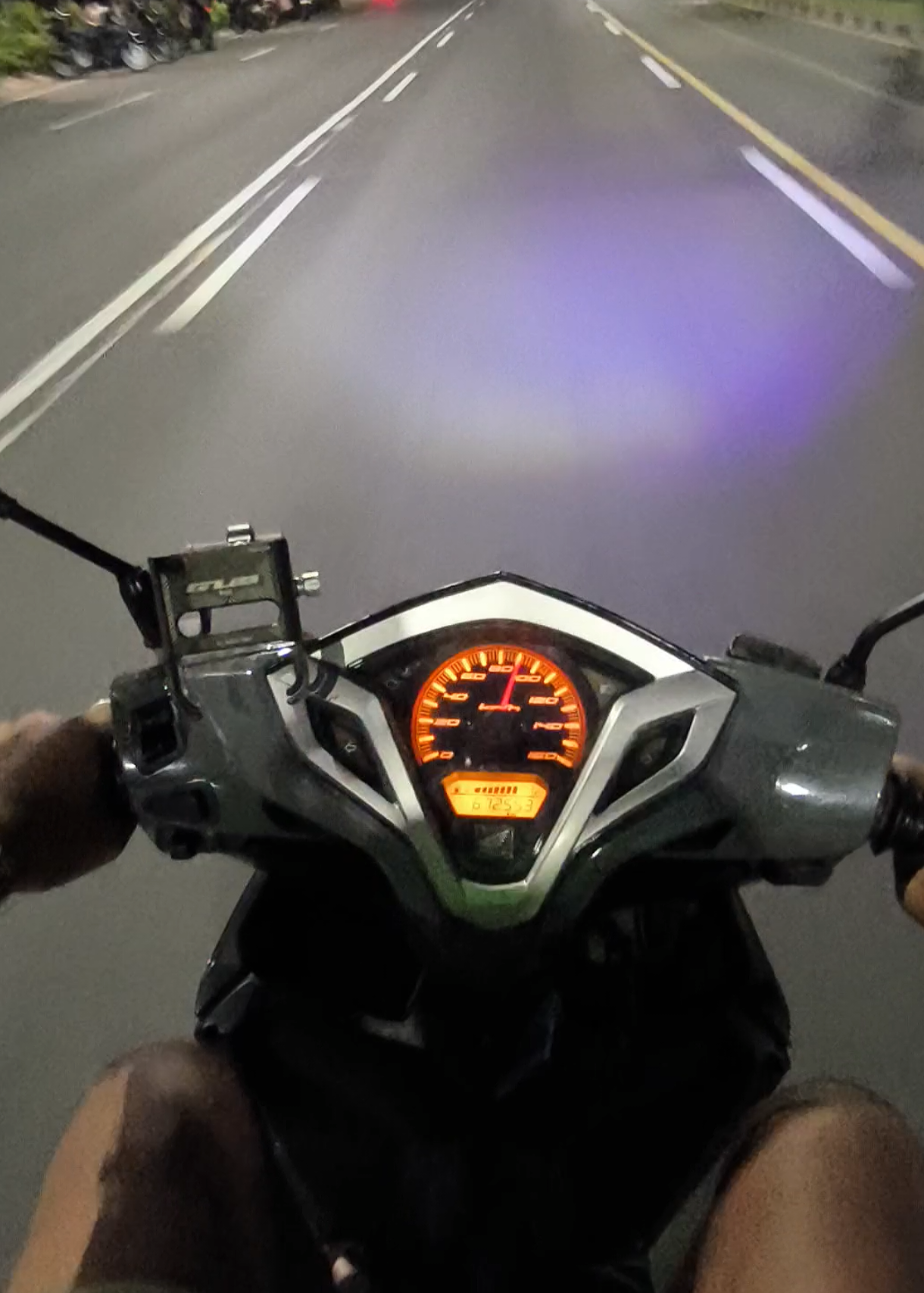 motoran malem emang paling enak #vavarioan #kzrgank #vario125 #vario 