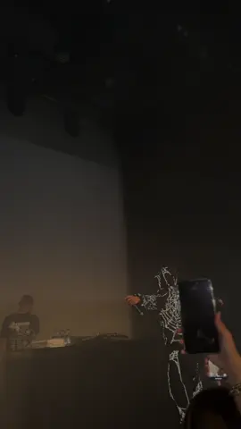 number one - #esdeekid #ricoace #concert #lvsandals 