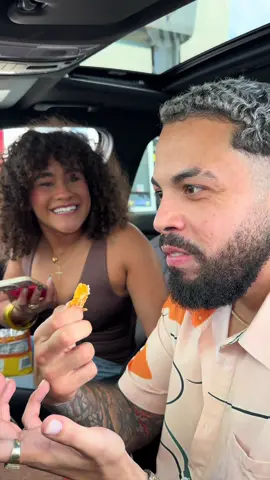 Hace falta más Tostitos 😰 Cuando te de hambre en la calle y necesitas resolver rápido tienes que cachar unos Tostitos Walking Tacos, ponerle lo que quieras y darle un giro a tu snakeo 🔥 #fyp #foryourpage #xyzcba #paratii #latino 