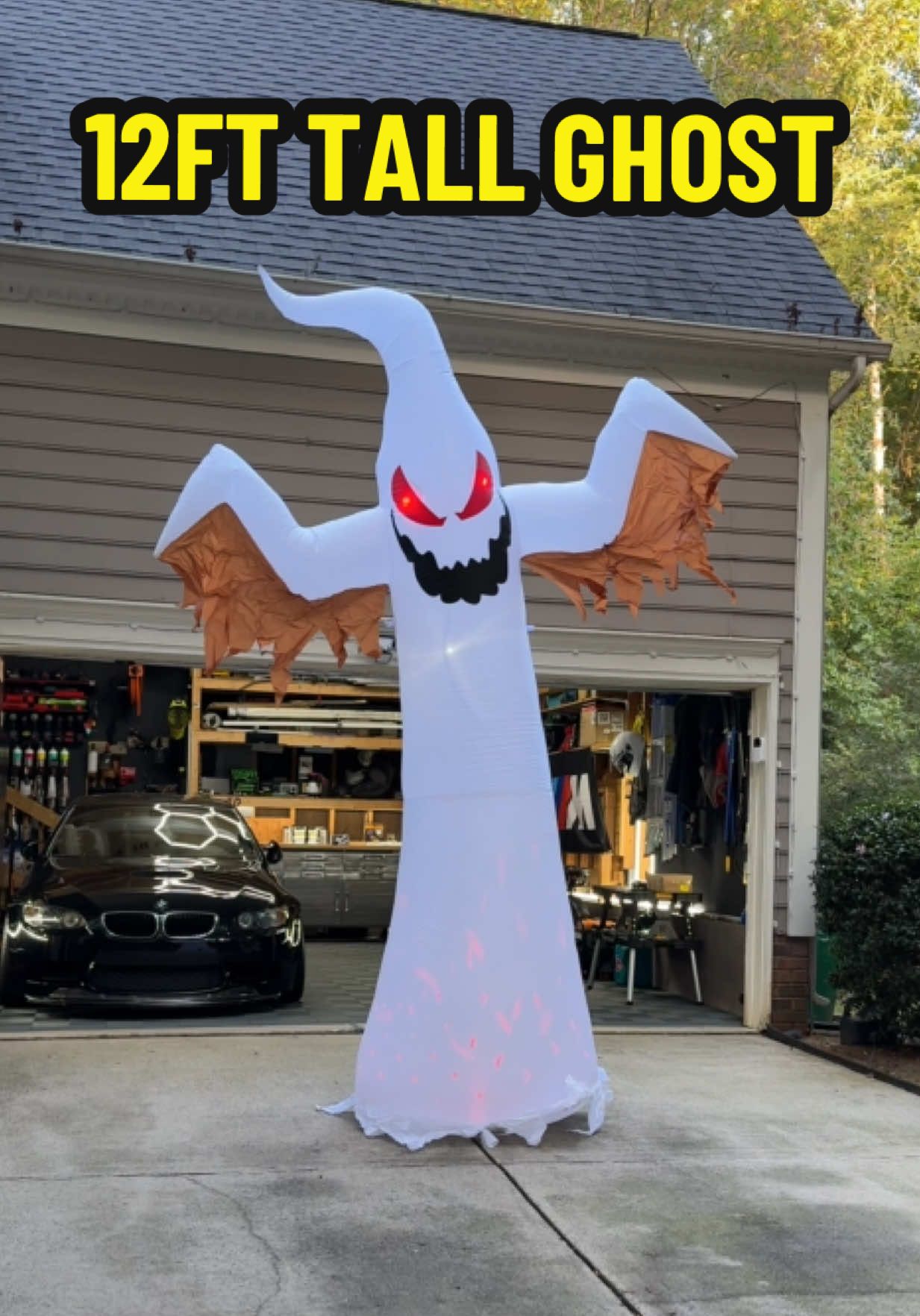 12FT inflatable ghost with glowing red LED lights, perfect for a spooky yard setup 🎃👻 Easy to set up, self-inflates in seconds, and stands out at night with a creepy red glow. Great for outdoor Halloween displays or haunted house vibes! #tiktokshoprestock #tiktokshopcreatorpicks #tiktokshopblackfriday #tiktokshopcybermonday #tiktokshopfalldealsforyou 