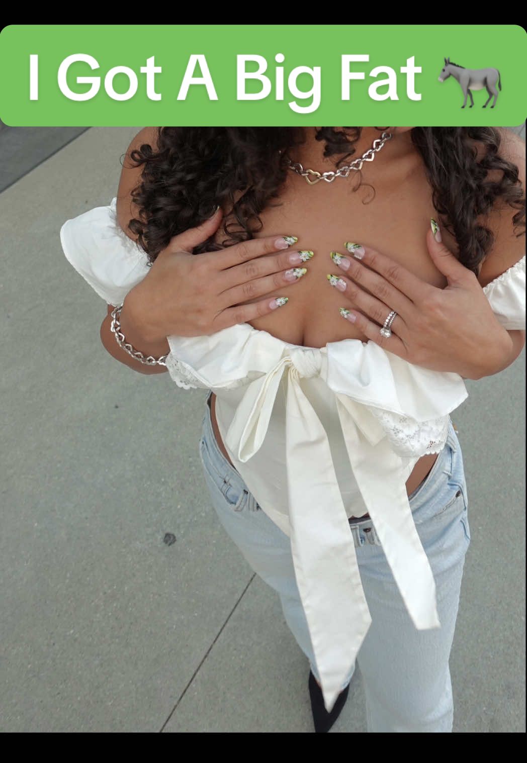 My husband’s love is purely physical. Feat @abercrombie of course 💅🏽 #couplecomedy #supportivewife 