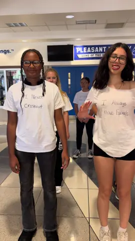 white lie 🏳️                                               @Nasi @krystie @hannah__layne @🖇️riyanna #whitelie #spiritweek #dance #danceteam #practice 