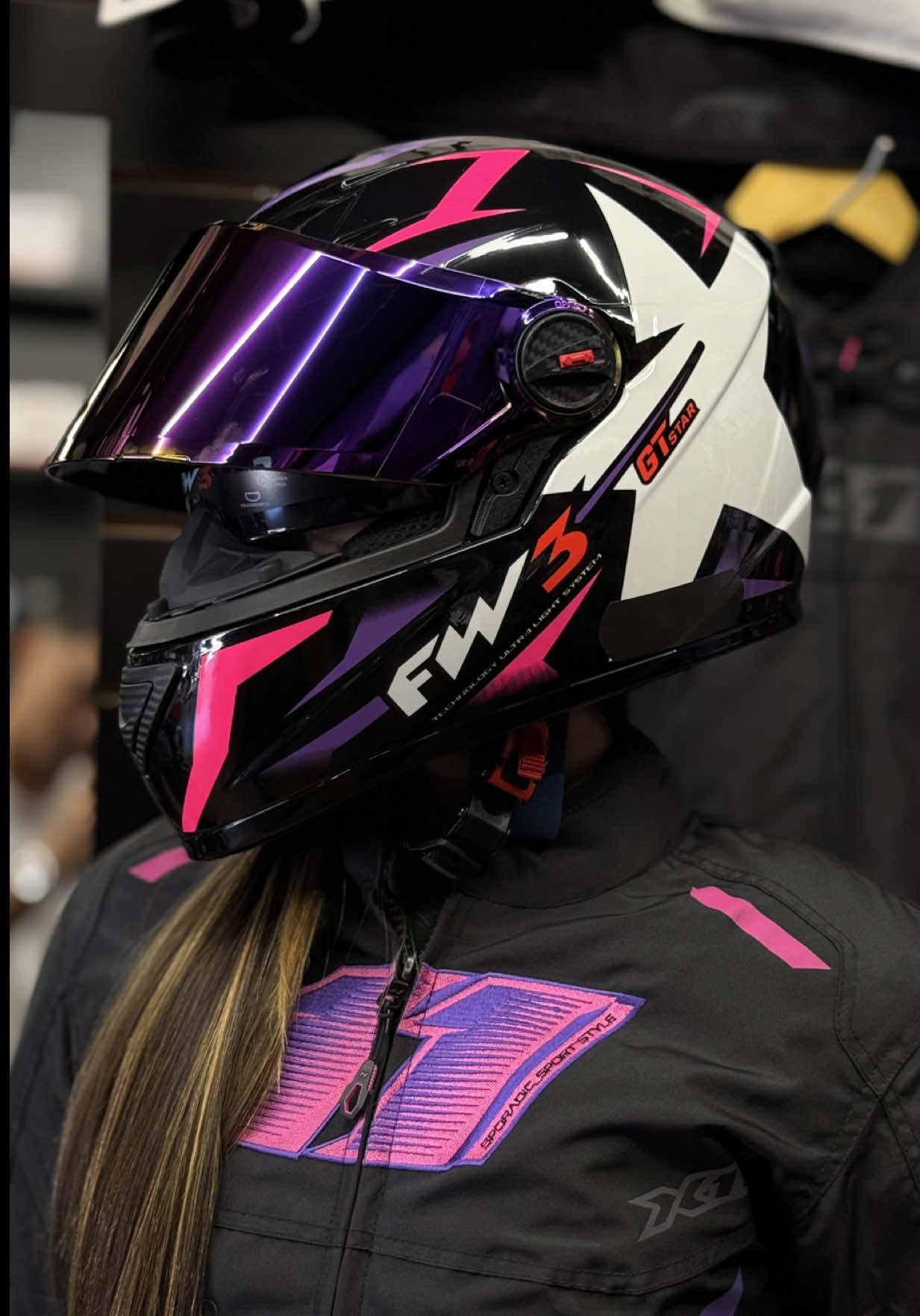 Se Liga Nesse Fw3🙅🏻‍♂️🤩 #moto #fw3 #capacete #motorcycle #fyp 