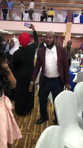 His face is saying Ndowoza ondaba Vinka. #CBSFmUpdates #tiktokuganda🇺🇬🇺🇬🇺🇬 