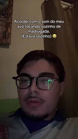 ESSA CASA SÓ PODE TER SIDO FEITA EM CIMA DE UM CEMITÉRIO!😭😭😭 . . . #sobrenatural #casamalassombrada #devynlavenna #paravoce #terror 