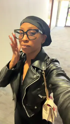 🌚 it took me to edit the whole video to see that I had crumbs from lunch on my face 😂😂 Anywayssss what’s y’all fav song off the cardi album? 👀 #cardi #hairtok #hair #natural #naturalhair 