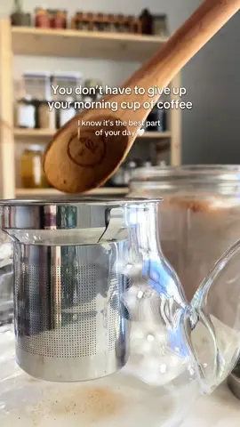 Good news: you can keep drinking your morning cup of coffee! #herbalcoffee #coffeesubstitute 